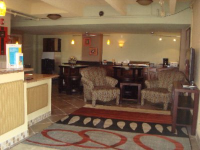 Econo Lodge Downtown Denver - 