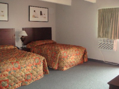 Econo Lodge Downtown Denver - 