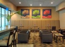 Doubletree Hotel St. Louis at Westport - Lobby Bar