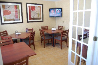 Howard Johnson La Crosse - 