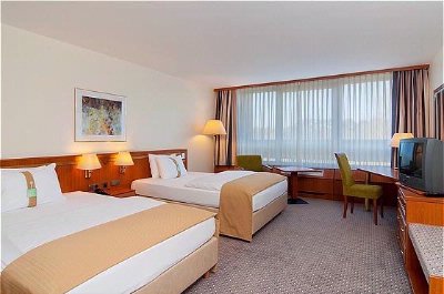Holiday Inn Cologne Bonn Airport - Our Comfort Guest Rooms