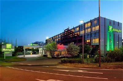Holiday Inn Cologne Bonn Airport - Bar Münchhausen / Open Daily From 11 Am To 1 Am