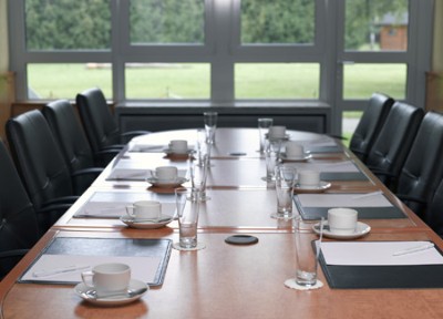 Holiday Inn Cologne Bonn Airport - 4 Board Rooms With Daily Light And Air Condition / Each 27 Sqm