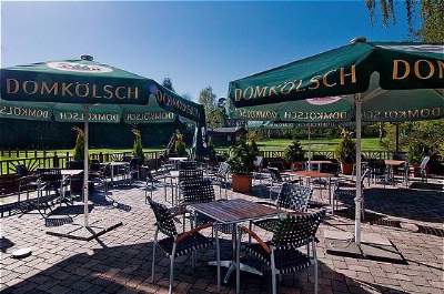 Holiday Inn Cologne Bonn Airport - The Seasonal Beergarden