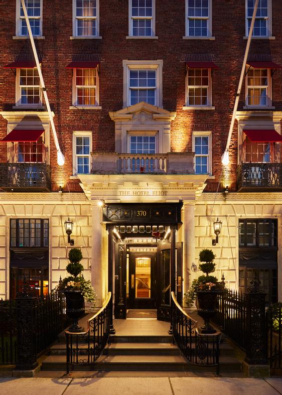 The Eliot Hotel - Deluxe Guestroom