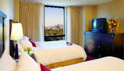 Crowne Plaza Dallas Market Center - 