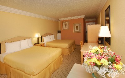 Quality Inn - Confortable Double Queen Rooms
