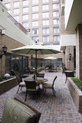 Sheraton Suites Old Town Alexandria - Delightful Outdoor Function Space For Your Next Event