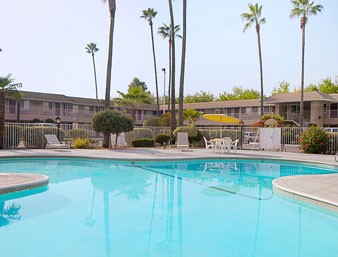 Days Inn Fresno / Parkway - Pool