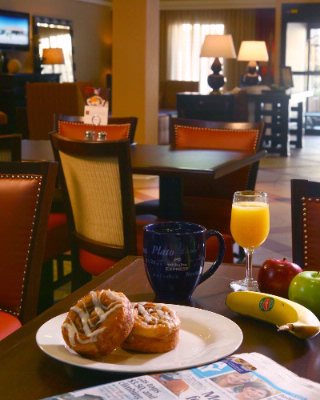 Holiday Inn Express Atlanta / Emory - Fitness Center