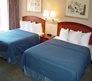 Quality Suites - Queen Bed Room
