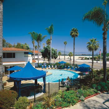 West Beach Inn - pool and spa