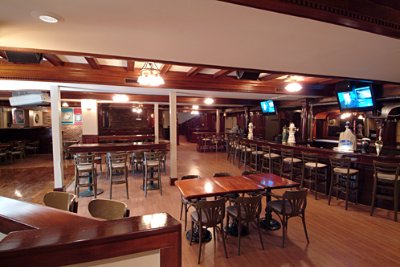 Ramada Victoria - Sports Bar & Grill