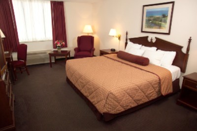 Quality Inn Westport - King Sized Bed W/ Wireless Internet