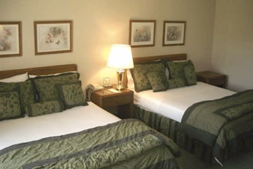 Barbara Worth Golf Resort - Room With Two Queen Beds