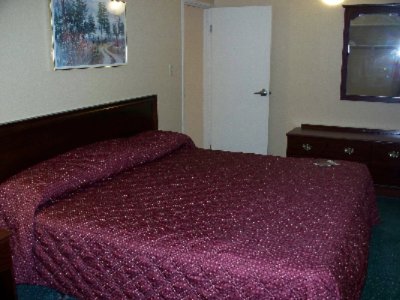 Extended Stay America Denver Lakewood West - King Suite - Bedroom