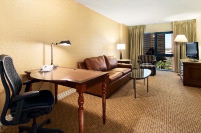 Hilton Suites Phoenix - 