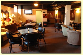 The Senate Suites Hotel - Coctails Served In The Senate Lounge Monday - Friday 5:00 To 10:00 P M