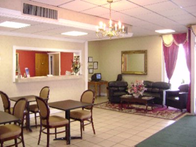 Knights Inn (formally Days Inn) - 