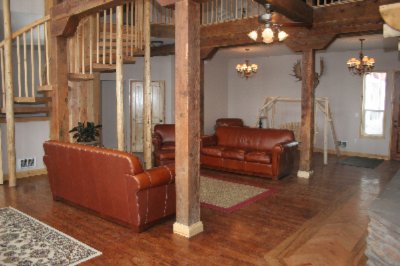 Fall River Lodge - Living Room