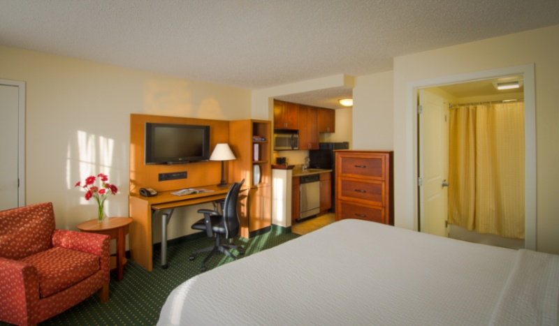 Towneplace Suites Bwi - You Will Feel At Home In Our Studio Suite With Two Queen Beds; Enjoy Extra Space For That Long-term Stay.