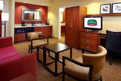 Courtyard by Marriott Tampa / Oldsmar - King Size Accommodation
