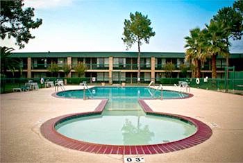 Ramada Inn North Houston - 