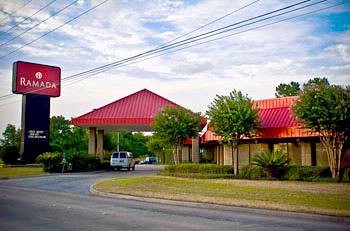 Ramada Inn North Houston - 