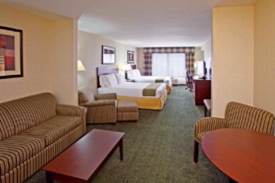 Holiday Inn Express - Lobby
