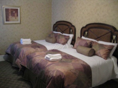 Island House Port Clinton - Double Queen Room