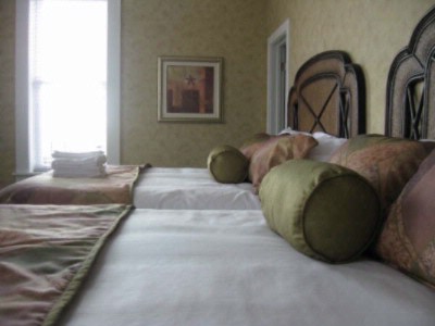 Island House Port Clinton - Double Queen Room