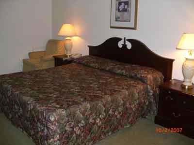 Midtown Motel - 