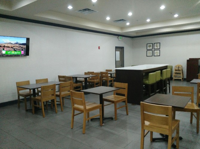 Country Inn & Suites by Carlson - Standard Queen