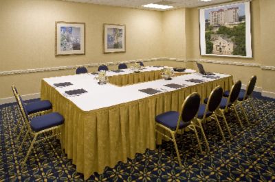 Residence Inn by Marriott Alamo Plaza - 