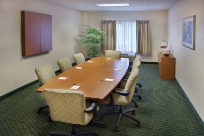 Fairfield Inn & Suites Marriott Newark Airport - Boyle Meeting Room