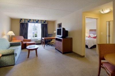 Hilton Garden Inn - One Bedroom Suite With King Size Bed