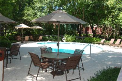 Hampton Inn Austin North - Outdoor Heated Pool