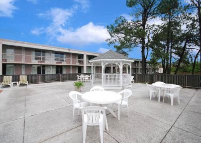 Quality Inn & Suites - 