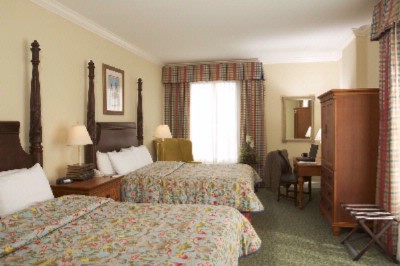 Doubletree Hotel Historic Savannah - Double Queen Room