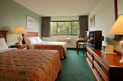 Royal Plaza Hotel - Standard