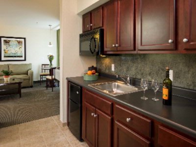 Best Western Hotel Philadelphia South - Guest Rooms With Kitchen Areas Too!