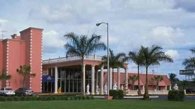Hotel Roma Golden Glades Resort - Hotel Roma Resort