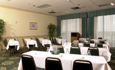 Hotel Roma Golden Glades Resort - 