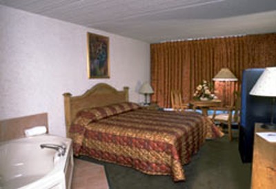 Hotel Roma Golden Glades Resort - 