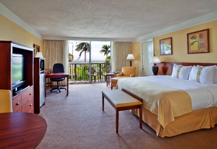 Holiday Inn & El Tropical Casino Ponce - 