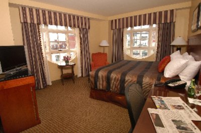 King Bedded Room