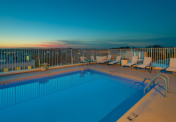 Doubletree Guest Suites - 