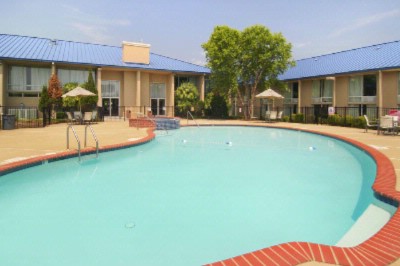 Ramada Shreveport - 