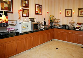 Fairfield Inn - Dining Area