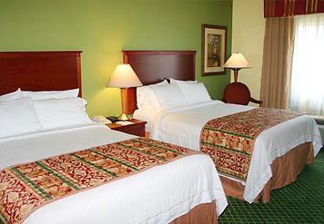 Fairfield Inn - Guest Room